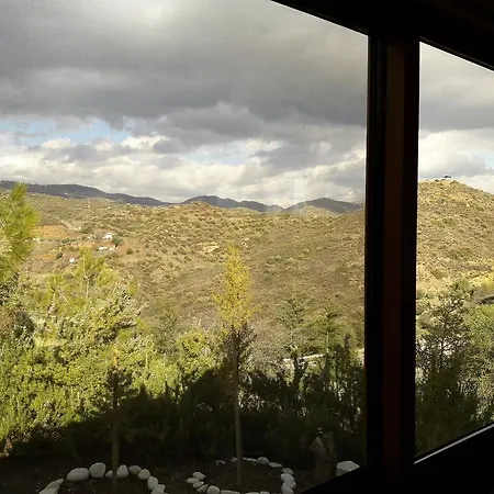 Arodafni Retreat